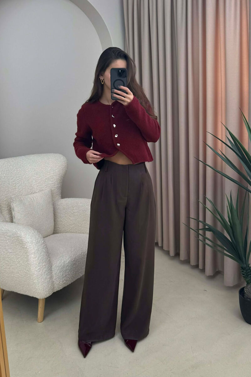 PANTALLONA TË THJESHTA NJË NGJYRËSHE PËR FEMRA NË NGJYRË KAFE TË ERRËT - 2