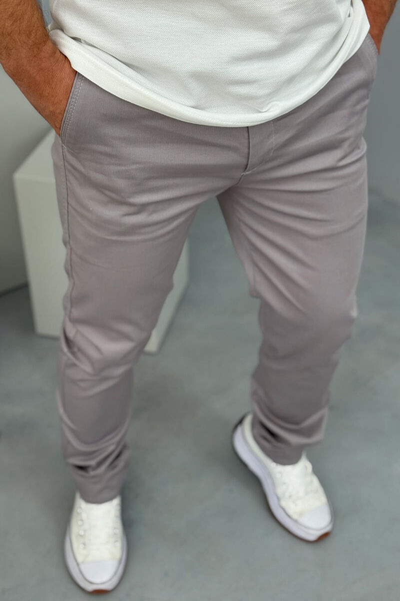 PANTALLONA NJË NGJYRËSHE TË THJESHTA PËR MESHKUJ NË NGJYRËN GRI - 3