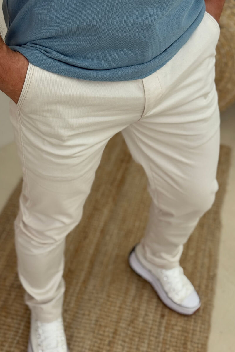 PANTALLONA NJË NGJYRËSHE TË THJESHTA PËR MESHKUJ NË NGJYRËN KREM - 3