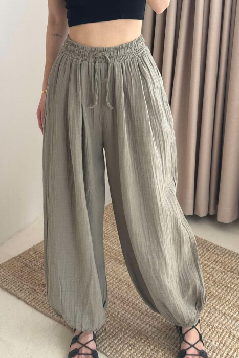 PANTALLONA NJË NGJYRËSHE TË THJESHTA PËR FEMRA NË NGJYRËN JESHILE - 5