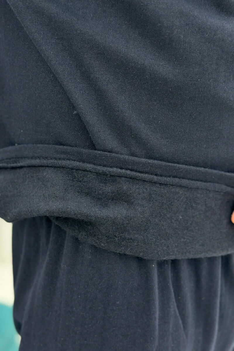 PIZHAME BLUZE ME JAKE ME BUTONA + TUTA PER MESHKUJ NE NGJYRE BLU TE ERRET - 4