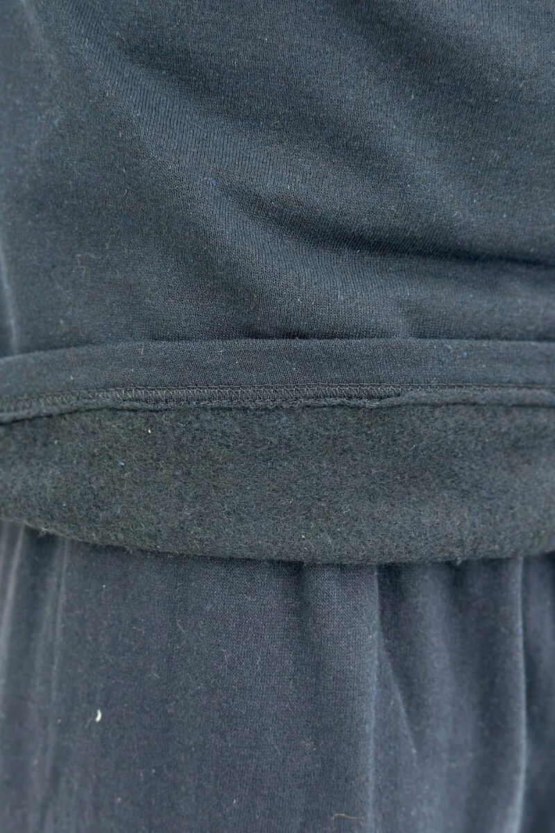 PIZHAME BLUZE ME LOGO TË THJESHTE+TUTA PER MESHKUJ NE NGJYRE BLU TE ERRET - 8