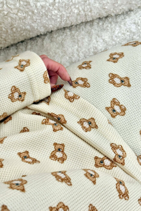 PIZHAME ME DIZAJN ME ARUSH BLUZE + TUTA PER FEMRA NE NGJYRE KREM - 4