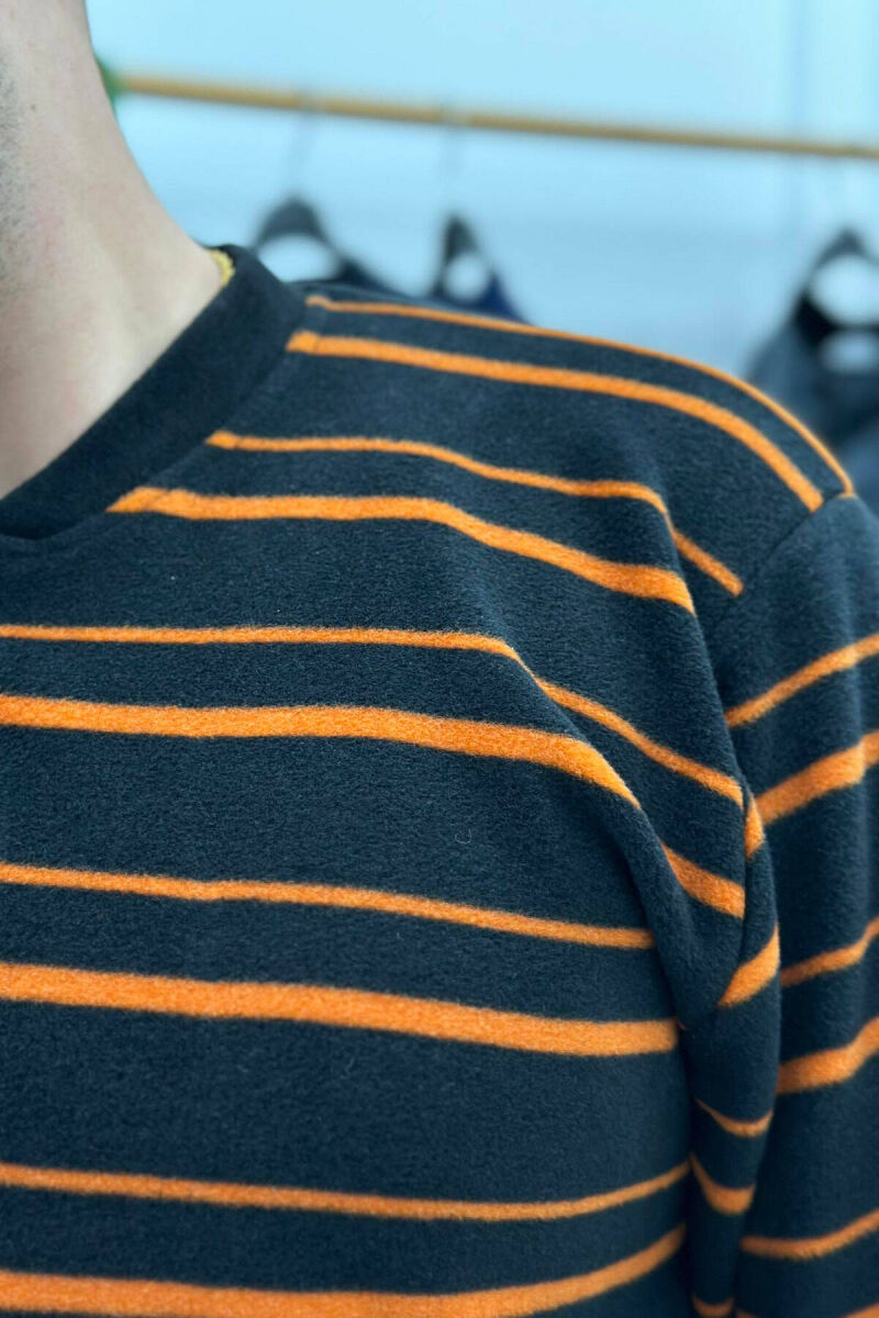 PIZHAME POLARE PËR MESHKUJ NË NGJYRË TË ZEZË ME PORTOKALLI - 5