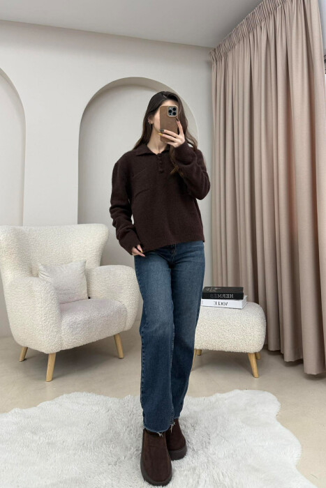 POLO NECK BUTTONS SINGLE POCKET WOMEN SWEATER DARK BROWN/KAE 