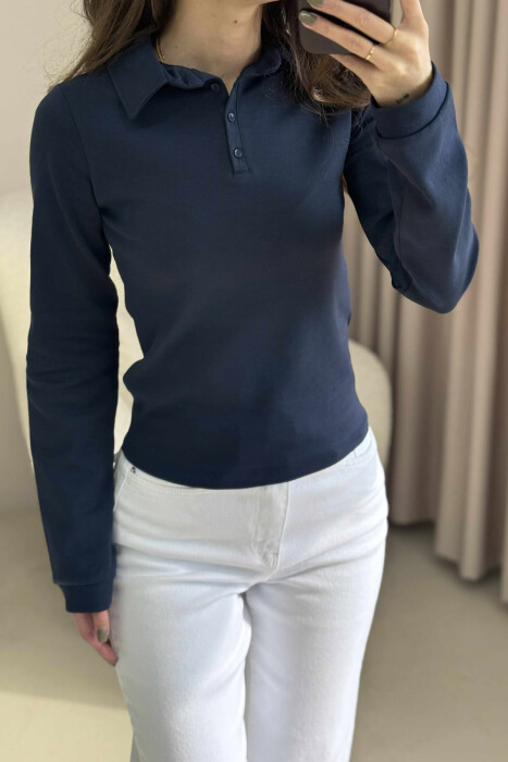POLO NECK BUTTONS WOMEN SWEATSHIRT DARK BLUE/BEE - 3