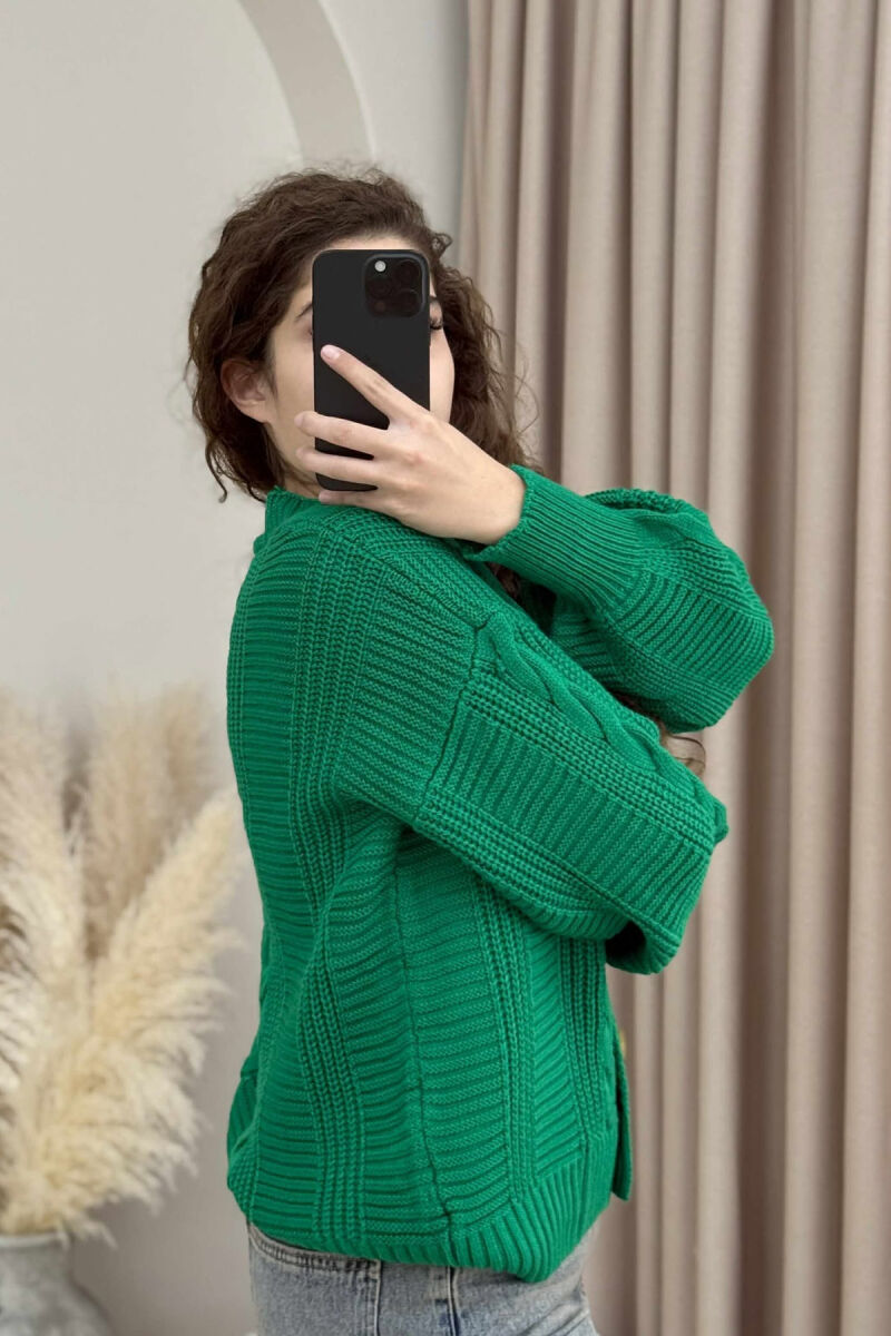 PULOVËR E THJESHTË NJË NGJYRËSHE E THURRUR PËR FEMRA NË NGJYRË JESHILE - 4