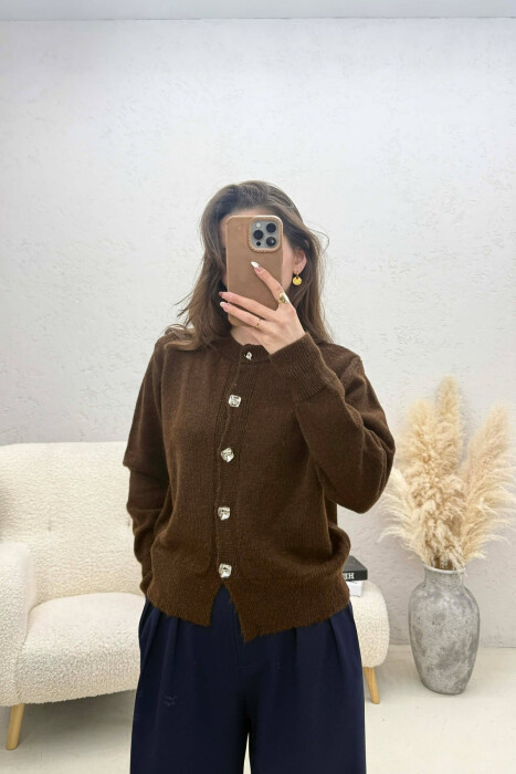 ONE COLOR KNITTED BUTTONED WOMEN CARDIGAN BROWN/KAFE 