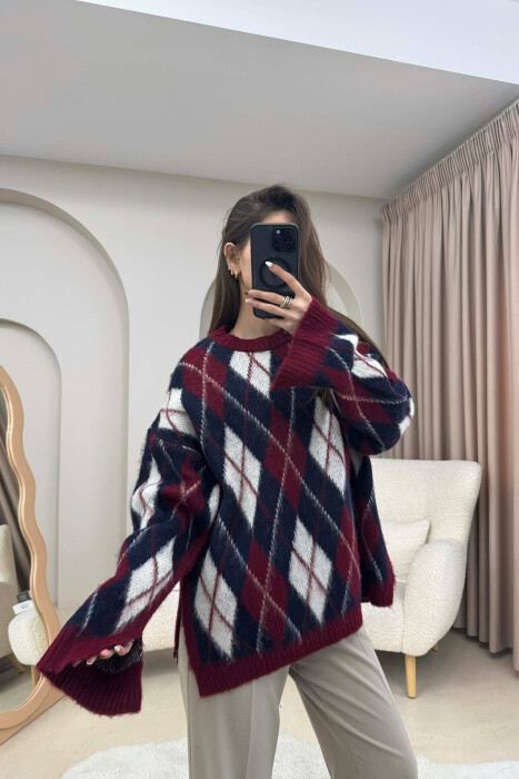 RHOMBUS STRIPE DESIGN WOMAN SWEATER BURGUNDY/VISHNJE 