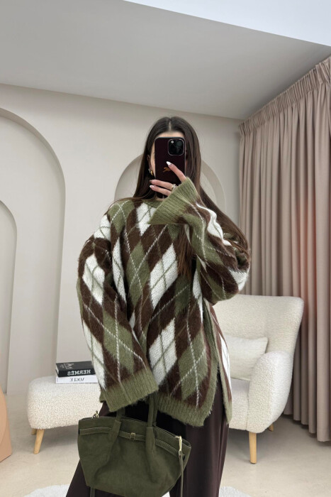 RHOMBUS STRIPE DESIGN WOMAN SWEATER OLIVE/ULLI - 1