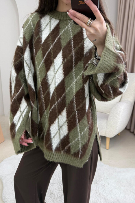 RHOMBUS STRIPE DESIGN WOMAN SWEATER OLIVE/ULLI - 2
