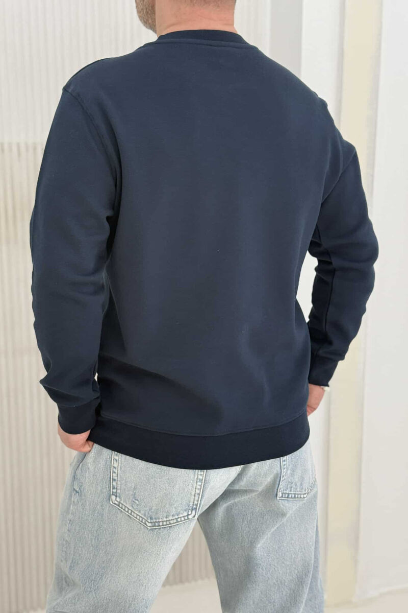 ROUND NECK ONE COLOR MEN SWEATSHIRT DARK BLUE/BEE - 3