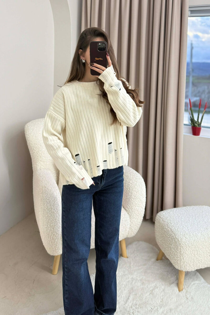 ROUND NECK ONE COLOR RIPPED WOMEN SWEATER BEIGE/BEZHE - 4