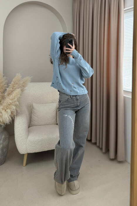 ROUND NECK ONE COLOR RIPPED WOMEN SWEATER LIGHTBLUE/BZ - 2