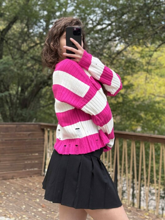 ROUND NECK SCRATCHES STRIPED WOMEN SWEATER FUCHSIA-WHITE/CIK-BA - 4