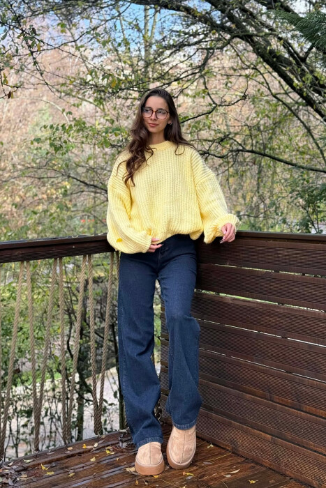 ROUND NECK SIMPLE WOMEN SWEATER YELLOW/E VERDHE - 1