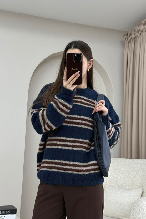 ROUND NECK STRIPE DESIGN WOMAN SWEATER DARK BLUE/BEE - 1