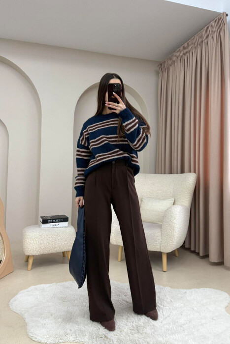ROUND NECK STRIPE DESIGN WOMAN SWEATER DARK BLUE/BEE - 3