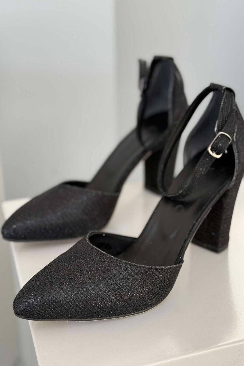 SANDALE TË SHNDRITSHME ME TAKË PËR FEMRA NË NGJYRË TË ZEZË - 4