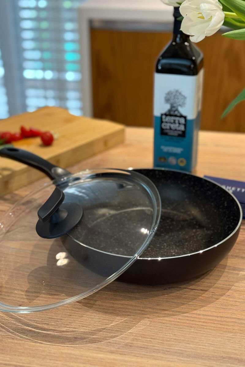 SAUTE FRY PAN WITH GLASS LID 24 CM BLACK/ E ZEZE - 1
