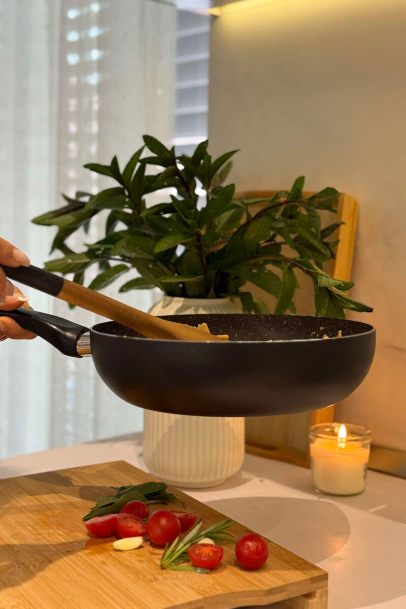 SAUTE FRY PAN WITH GLASS LID 26 CM BLACK/ E ZEZE - 3