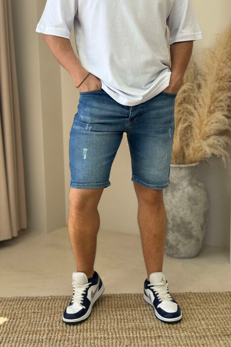 XHINSE TË SHKURTRA ME GËRVISHTJE PËR MESHKUJ NË NGJYRËN BLU E ZBARDHUR - KLAUDIO FASHION