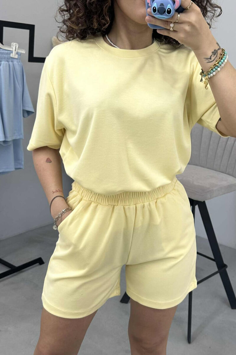 SET I THJESHTË T-SHIRT+PANTALLONA TË SHKURTRA PËR FEMRA NË NGJYRËN E VERDHË - 3