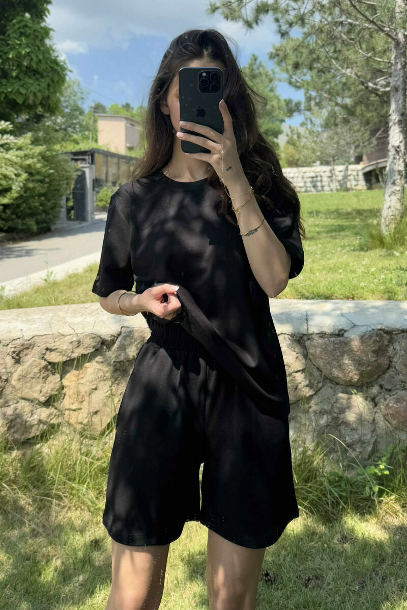 SET I THJESHTË T-SHIRT+PANTALLONA TË SHKURTRA PËR FEMRA NË NGJYRËN E ZEZË - 6