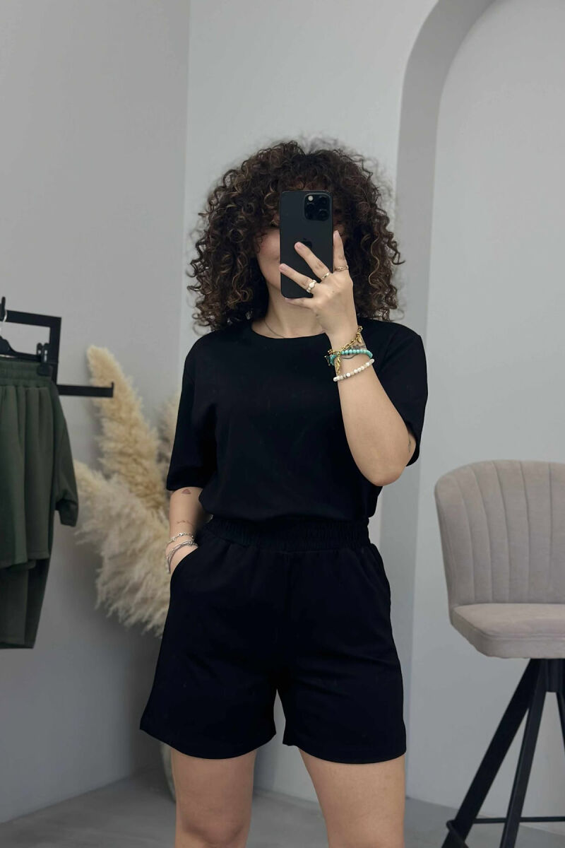 SET I THJESHTË T-SHIRT+PANTALLONA TË SHKURTRA PËR FEMRA NË NGJYRËN E ZEZË - 3