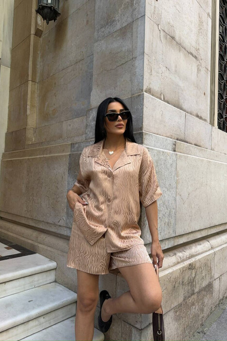 SET KEMISHE+PANTALLONA TE SHKURTA PER FEMRA NE NGJYRE BEZHE - 1