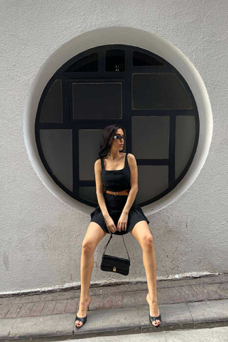 SET ME DETAJIN E RRIPIT KANATIERE+FUND-PANTALLONË PËR FEMRA NË NGJYRËN E ZEZË - 2