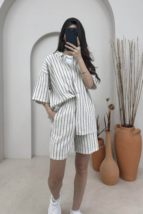 SET ME VIJA PËR FEMRA NË NGJYRËN KREM DHE BLU E ERRËT - 2