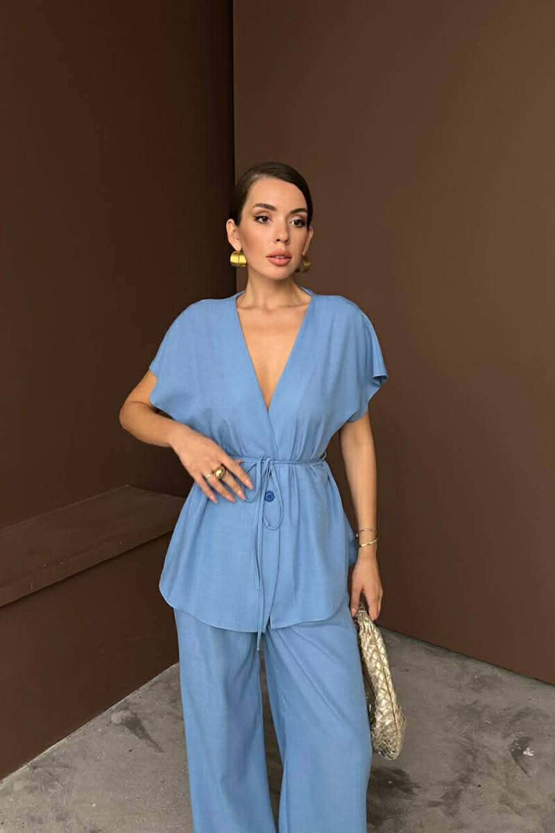 SET NJE NGJYRESH BLUZE ME MENGE TE SHKURTRA ME LIDHESE NE MES + PANTALLONA PER FEMRA NE NGJYRE BLU - 4