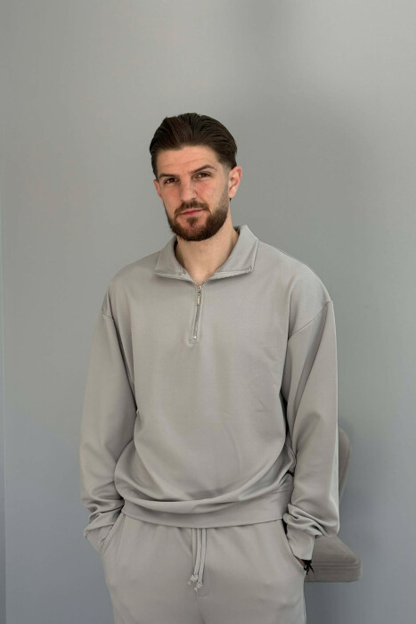 SET NJE NGJYRESH BLUZE ME ZINXHIR + TUTA PER MESHKUJ NE NGJYRE GRI - 3