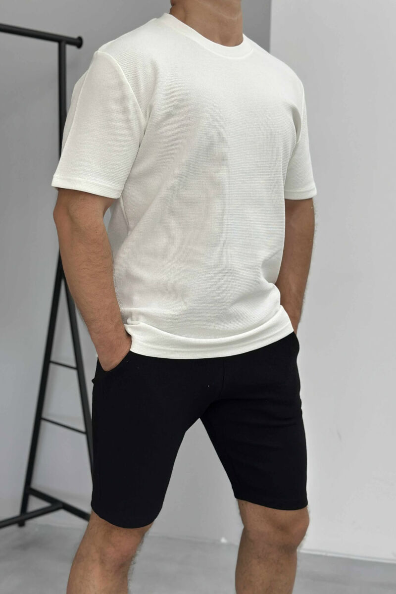 SET NJE NGJYRËSH BLUZË+PANTALLONA TË SHKURTRA PËR MESHKUJ NË NGJYRËN E ZEZË+E BARDHË - 4