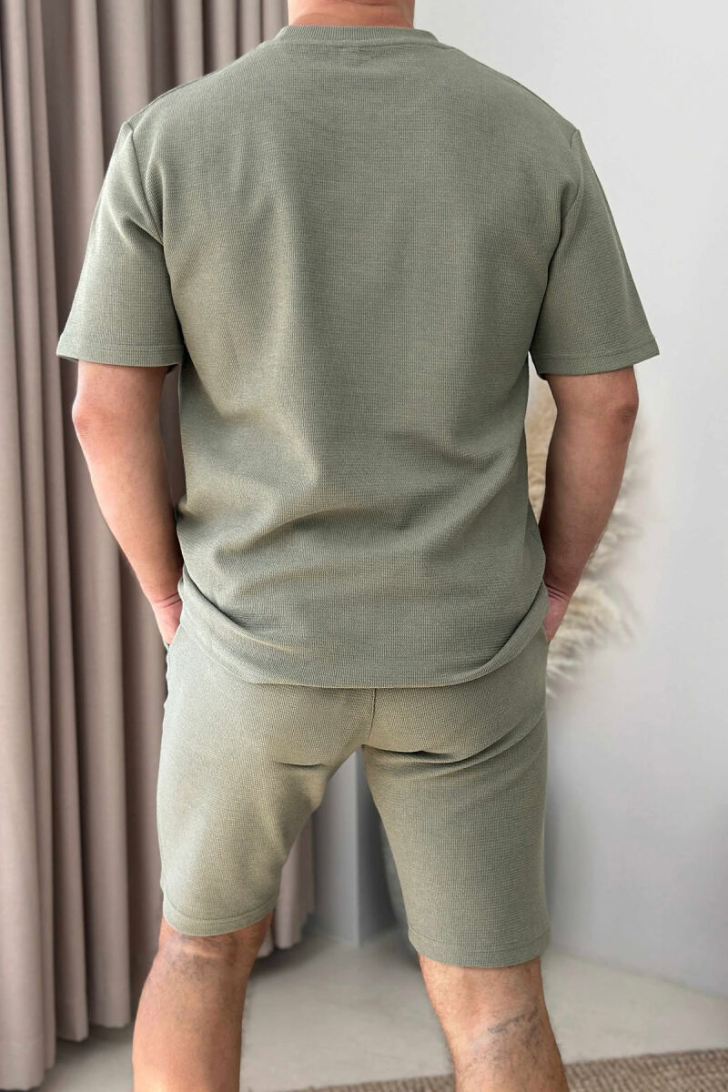 SET NJE NGJYRËSH BLUZË+PANTALLONA TË SHKURTRA PËR MESHKUJ NË NGJYRËN ULLI - 3