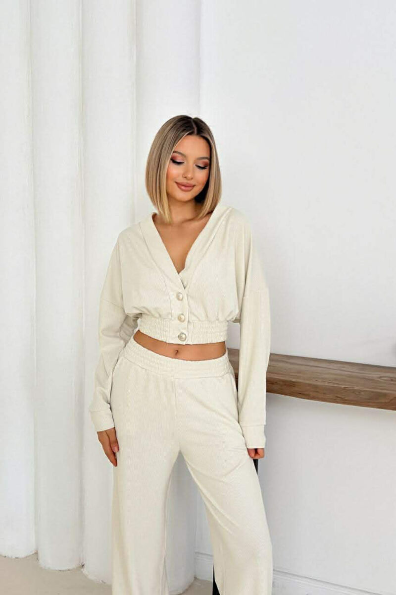 SET NJE NGJYRESH CROP TOP ME MENGE TE GJATA + PANTALLONA PER FEMRA NE NGJYRE KREM - 2