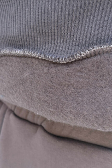 SET NJË NGJYRËSH HOODIE ME SHKRIM PARA+TUTA PËR MESHKUJ NË NGJYRË GRI TË ERRËT - 4