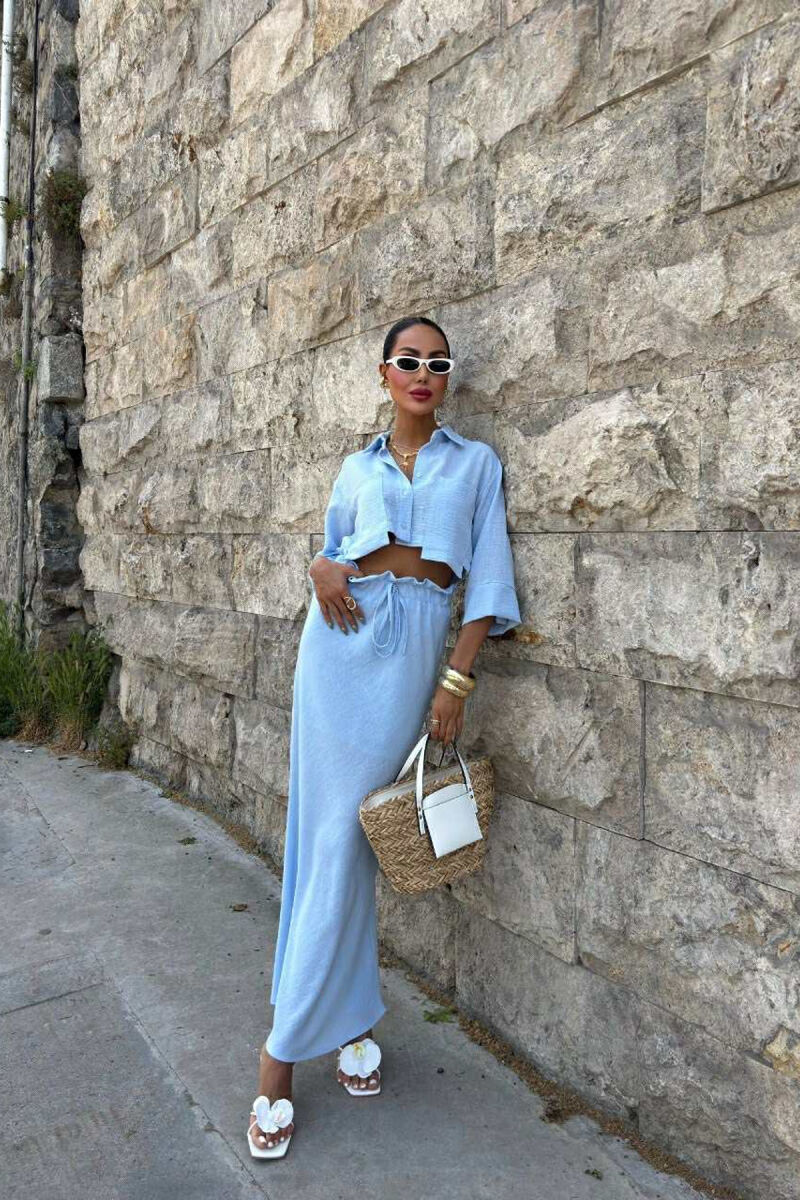 SET NJË NGJYRËSH KËMISHË+FUND PËR FEMRA NË NGJYRËN BLU E ZBARDHUR - 2