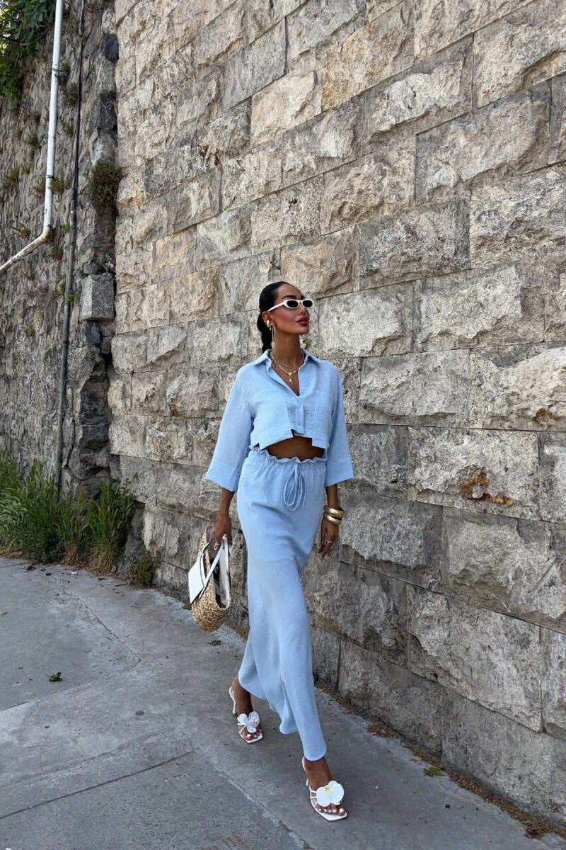 SET NJË NGJYRËSH KËMISHË+FUND PËR FEMRA NË NGJYRËN BLU E ZBARDHUR - 3