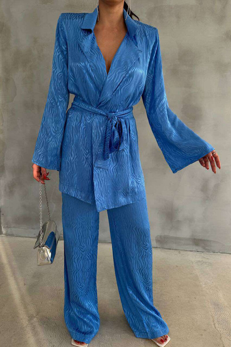 SET NJË NGJYRËSH ME DETAJIN E LIDHSEVE XHAKETË+PANTALLONA PËR FEMRA NË NGJYRËN BLU - 3