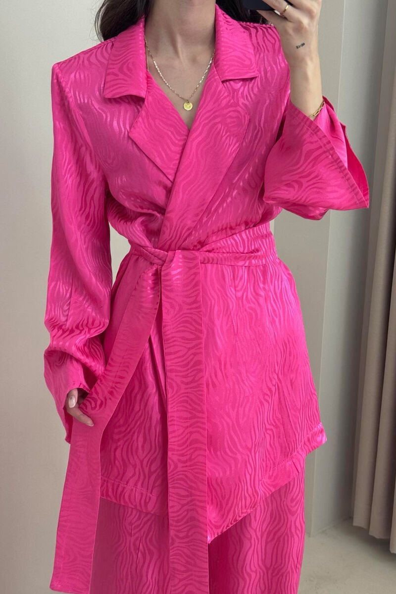 SET NJË NGJYRËSH ME DETAJIN E LIDHSEVE XHAKETË+PANTALLONA PËR FEMRA NË NGJYRËN ÇIKLAMI - 4