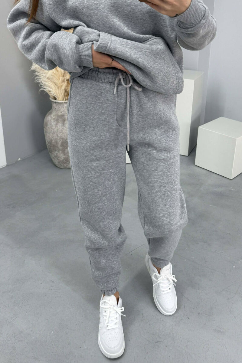 SET NJE NGJYRESH ME PUSH HOODIE+TUTA PER FEMRA NE NGJYRE GRI TE ZBARDHUR - 6