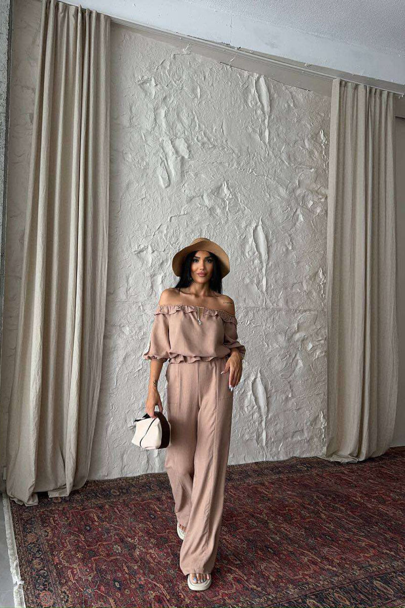 SET NJË NGJYRËSH BLUZË+PANTALLONA PËR FEMRA NË NGJYRË BEZHË - 1