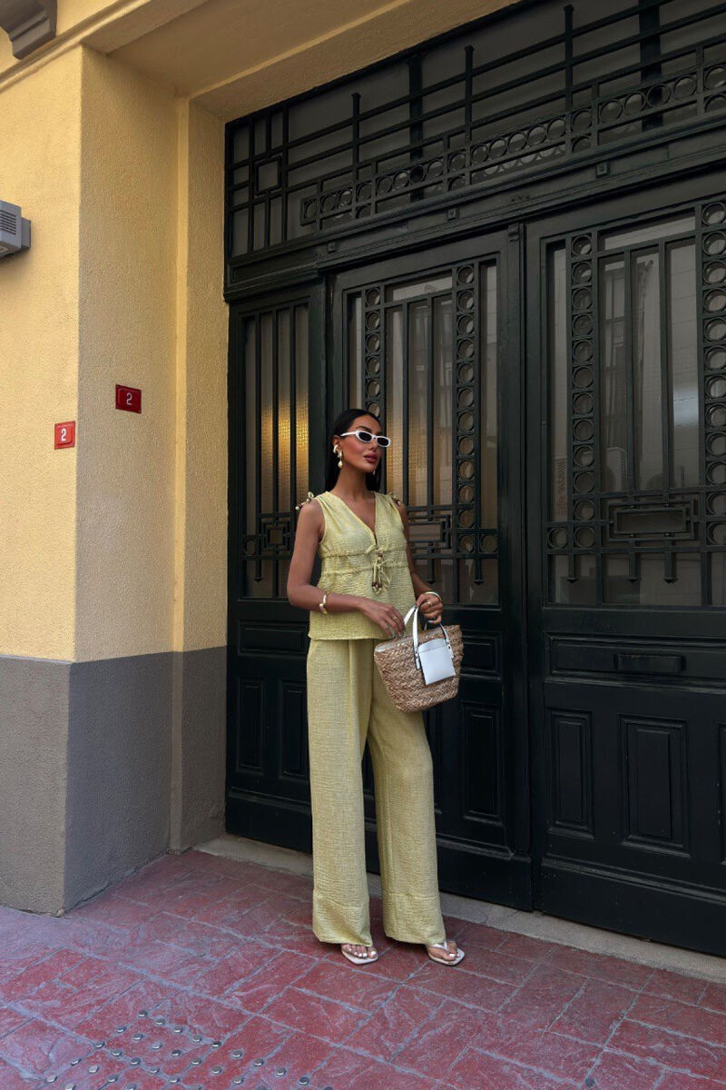 SET NJË NGJYRËSH KANATIERE+PANTALLONA PËR FEMRA NË NGJYRË JESHILE E ZBARDHUR - 2