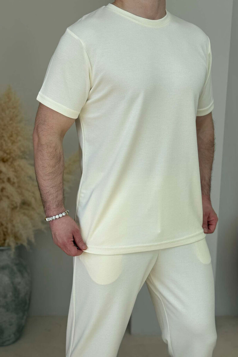 SET NJË NGJYRËSH T-SHIRT+TUTA PËR MESHKUJ NË NGJYRËN KREM - 2