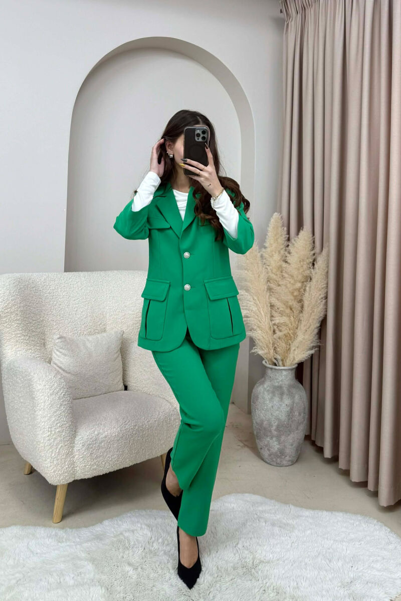 SET NJE NGJYRESH XHAKETE+PANTALLONA PER FEMRA NE NGJYRE JESHILE - 2