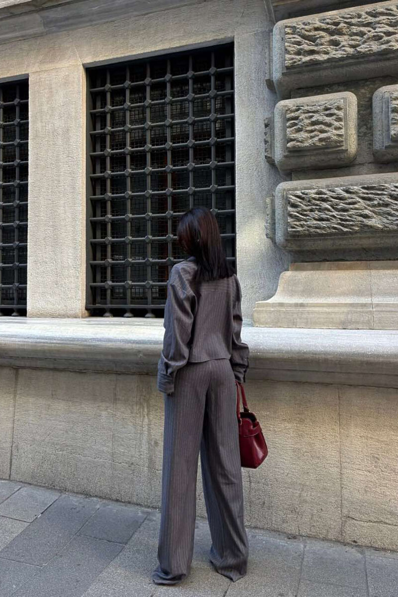 SET PËR FEMRA NË NGJYRËN GRI - 7