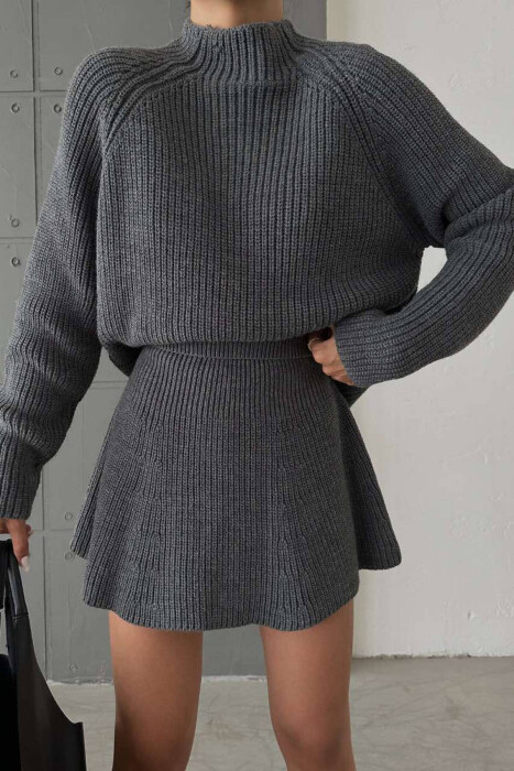 SET PËR FEMRA TRIKO+FUND NË NGJYRËN GRI - 7