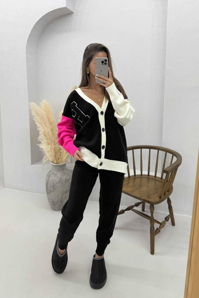 SET PULOVËR ME SHKRONJEN B+PANTALLONA PËR FEMRA NË NGJYRË TË ZEZË - 1